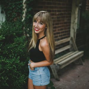 Meet your Posher, Jj